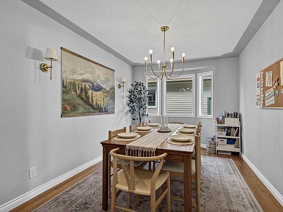 4th image of 73 Sunhaven Close SE