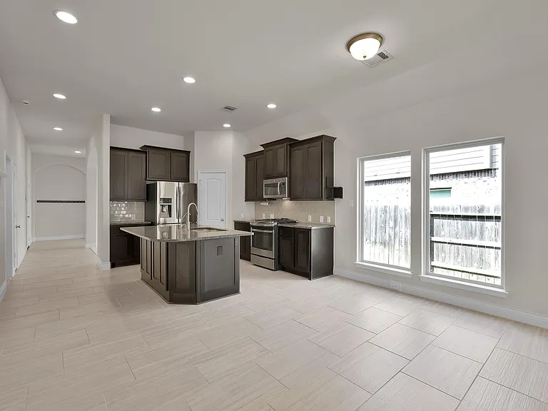 122 Kinnerly Peak Pl — Photo 12