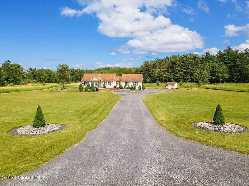 2nd image of 376 Becker Road
