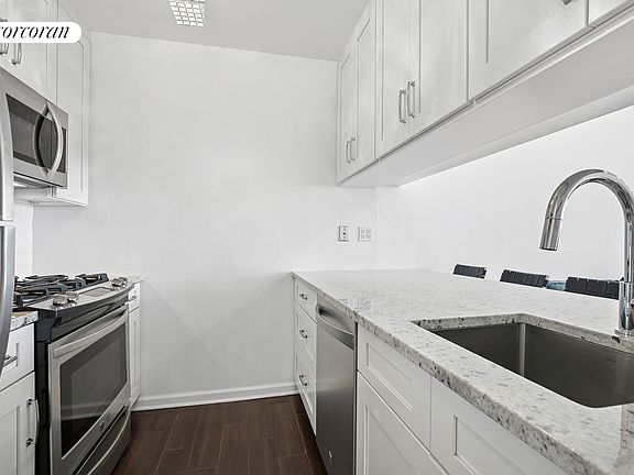 4th image of 350 W 50th St Front 1H