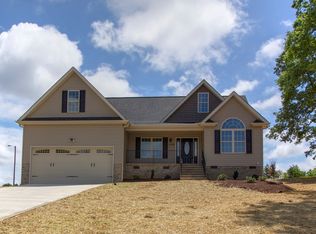 5524 E Hiddenbrook Dr, Mc Leansville, NC 27301