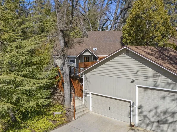 19425 Chaffee Cir, Groveland, CA 95321