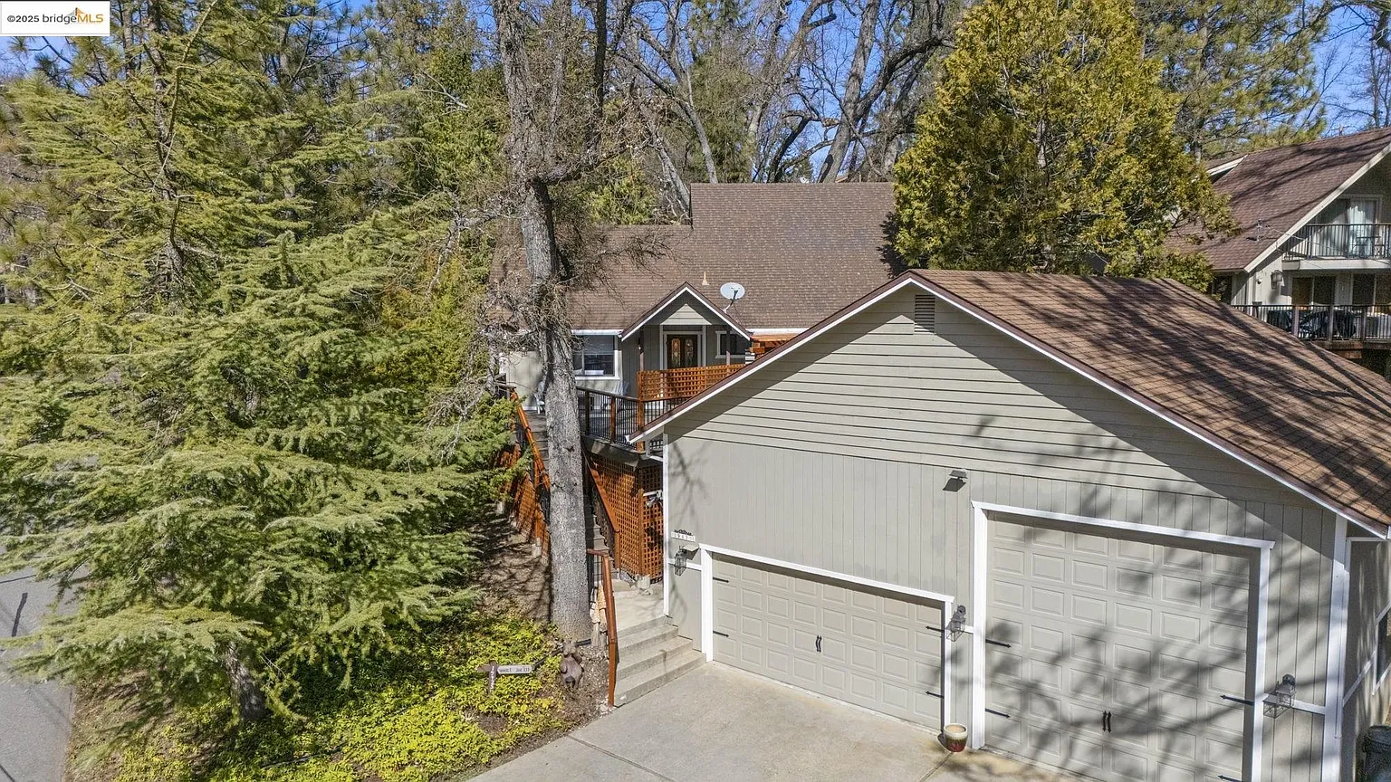 19425 Chaffee Cir photo 1