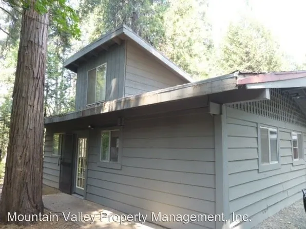 12840 Butterfly Dr, Nevada City, CA 95959