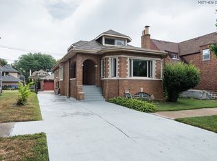 9533 S Oakley Ave, Chicago, IL