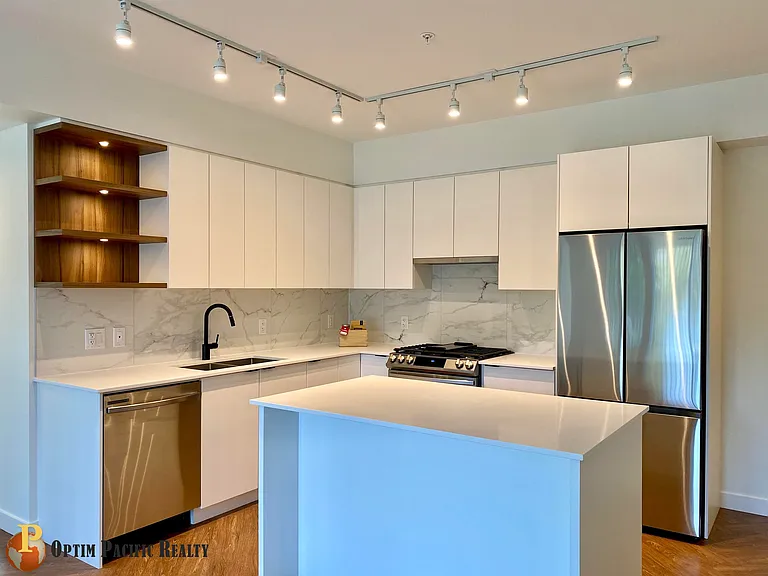 3229 Saint Johns St #5XX — Photo 2