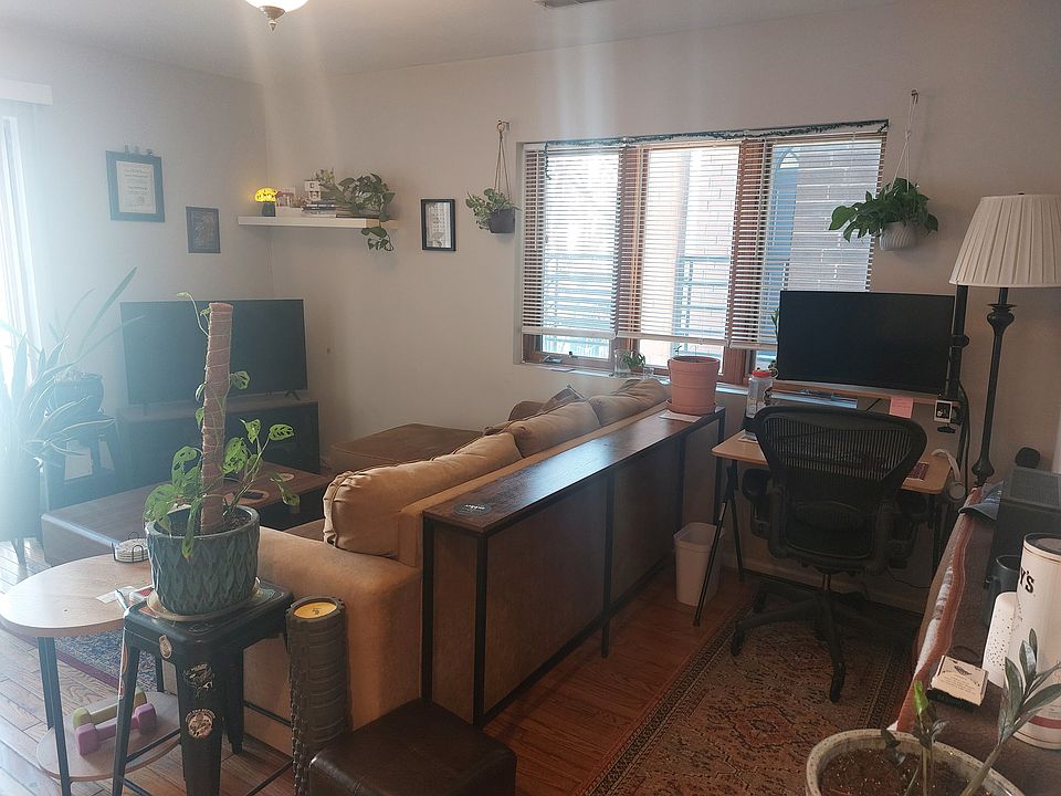 1st image of 1633 W Le Moyne St APT 1