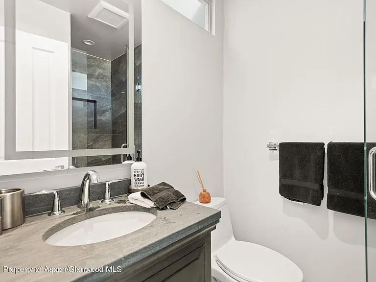408 Snowmass Club Cir #10 — Photo 29