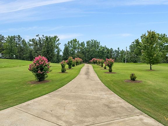 5th image of 90 County Road 371