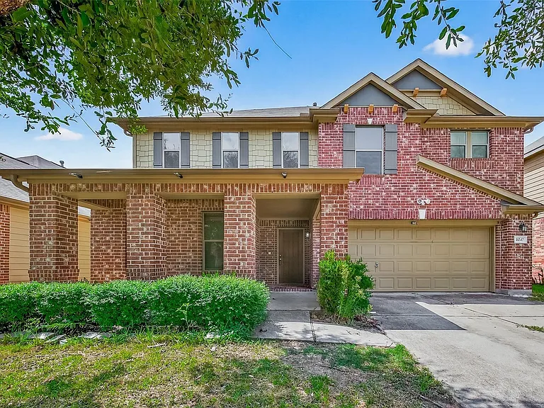 16547 Lanesborough Dr — Photo 1