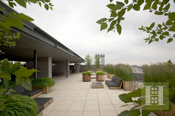 Rented by Halstead Real Estate | media 14