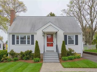 70 Fennbrook Rd, West Hartford, CT 06119