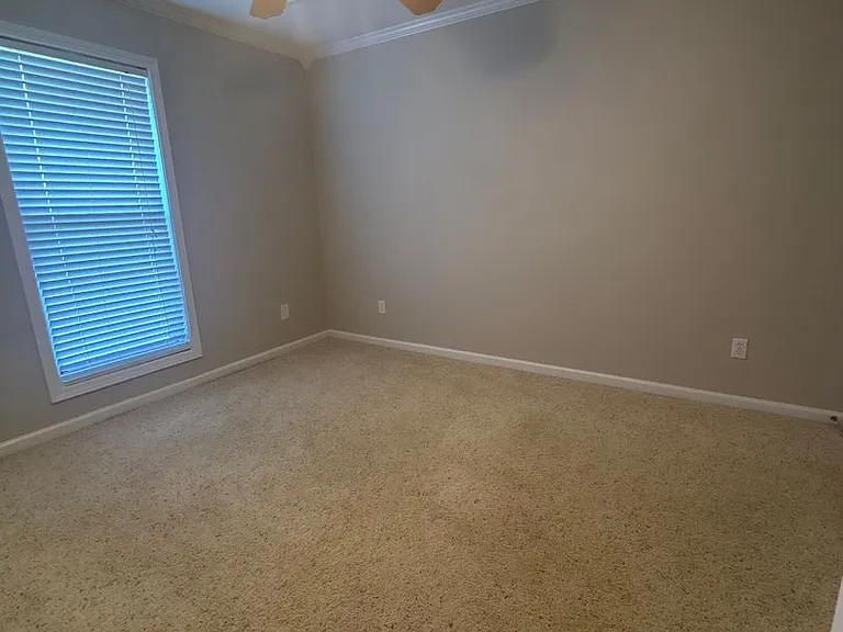 88 Romie Dr — Photo 13