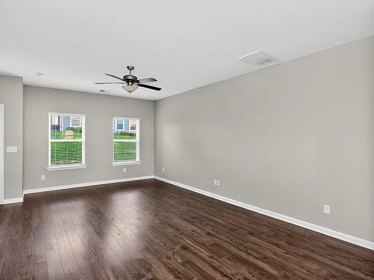 1017 Glen Marcus Dr — Photo 13