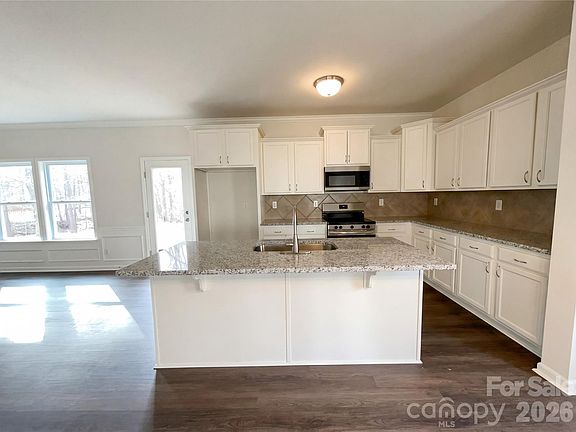 2nd image of 127 Emily Crest Ln