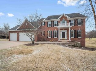 24 Whispering Springs Ct, Fond Du Lac, WI