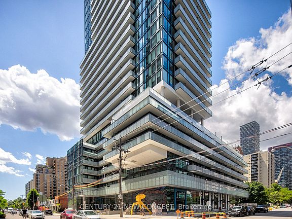 2nd image of 161 Roehampton Ave #2011