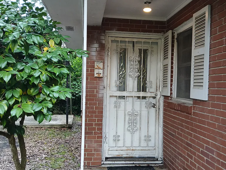 4213 Swann St — Photo 32