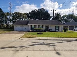 9315 Greenwillow Dr, Houston, TX 77096