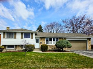 59 Lawrence Ave, Saint Thomas, ON N5R4Y7