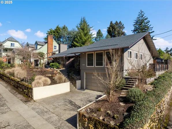 550 SE 66th Pl, Portland, OR 97215