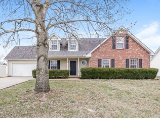 1131 Havering Dr, Murfreesboro, TN 37128