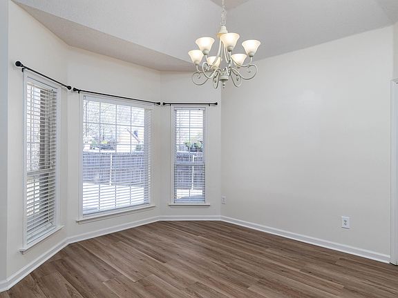 5th image of 8654 Green Heron Ln