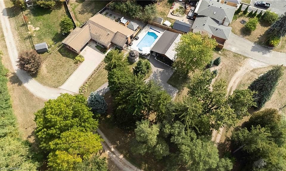 1st image of 232 Paris Rd