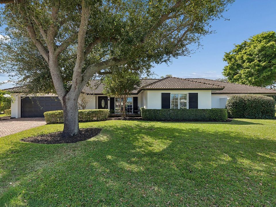 1st image of 4755 Loquat Cir