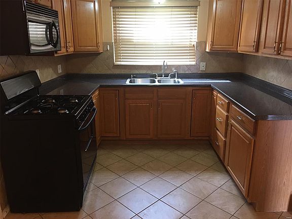 5th image of 424 Earlsfield Ln