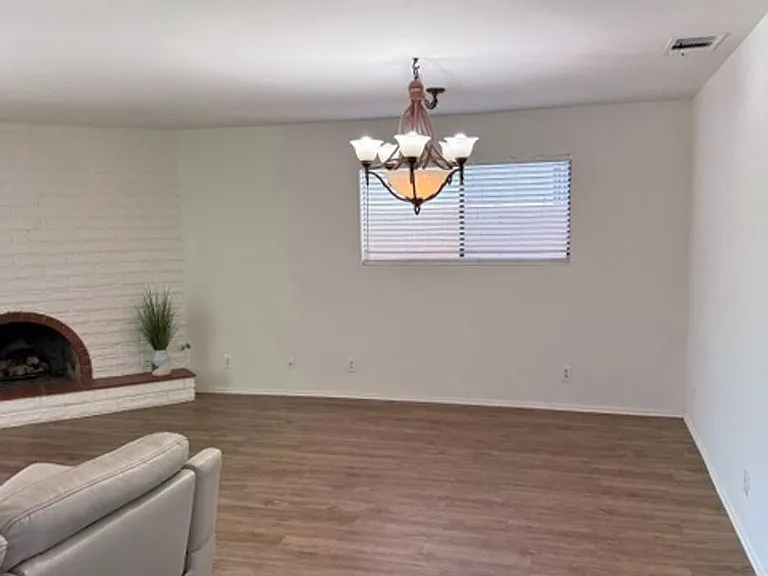 43480 Texas Ave — Photo 4
