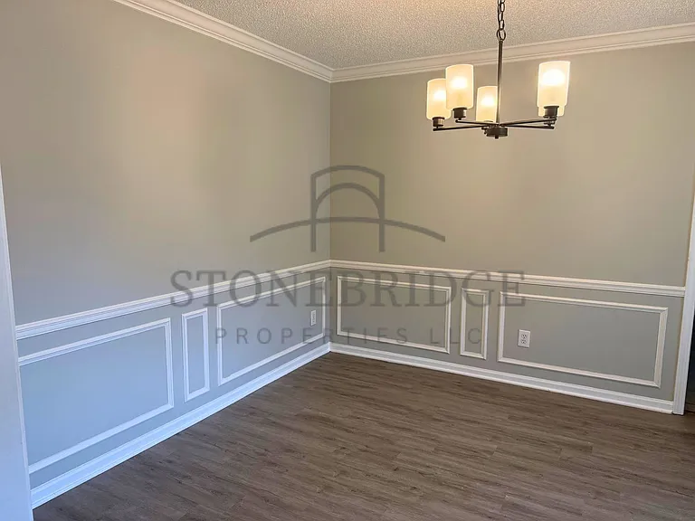 1425 Timber Cir — Photo 6