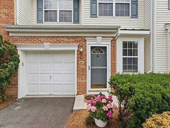 2nd image of 106 Barclay Dr