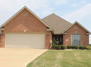 5080 Aberdeen Rd, Jonesboro, AR 72405