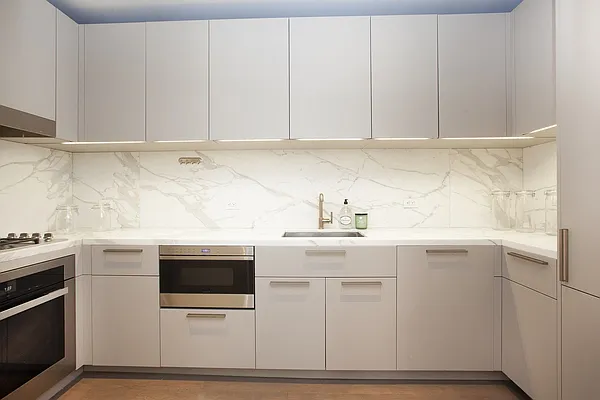 Rented by Voro NYC | media 6