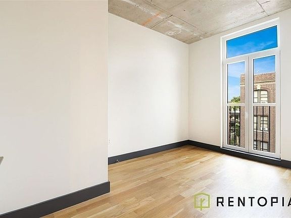 4th image of 889 Bushwick Ave #608