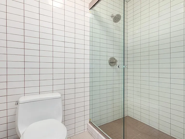 3509 E Cannon Dr — Photo 11