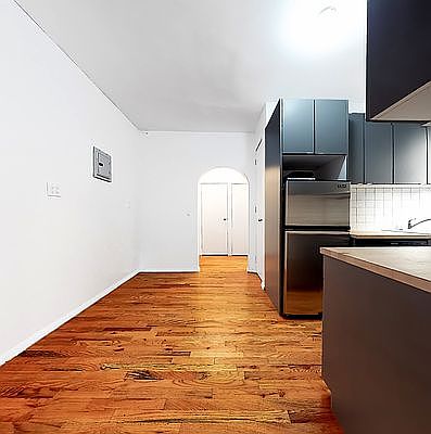 4th image of 638 W 160th St APT 1F
