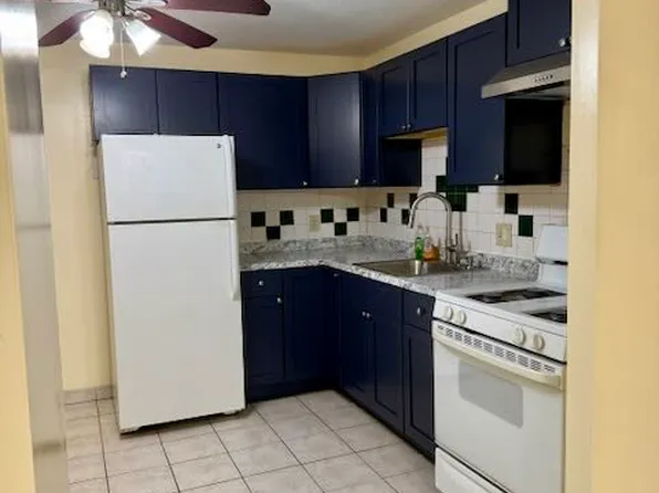 355 Pawtucket Blvd, Lowell, MA