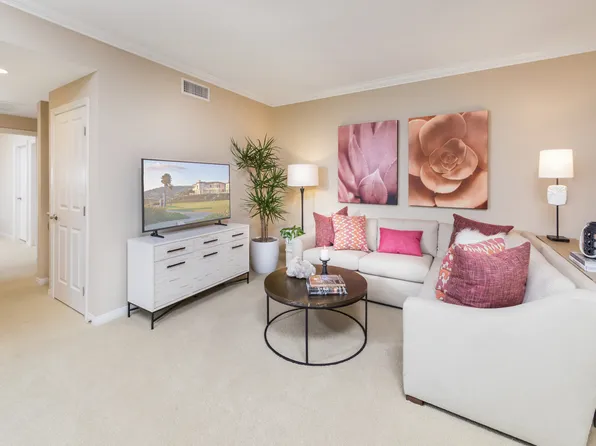 Mirasol Apartment Homes