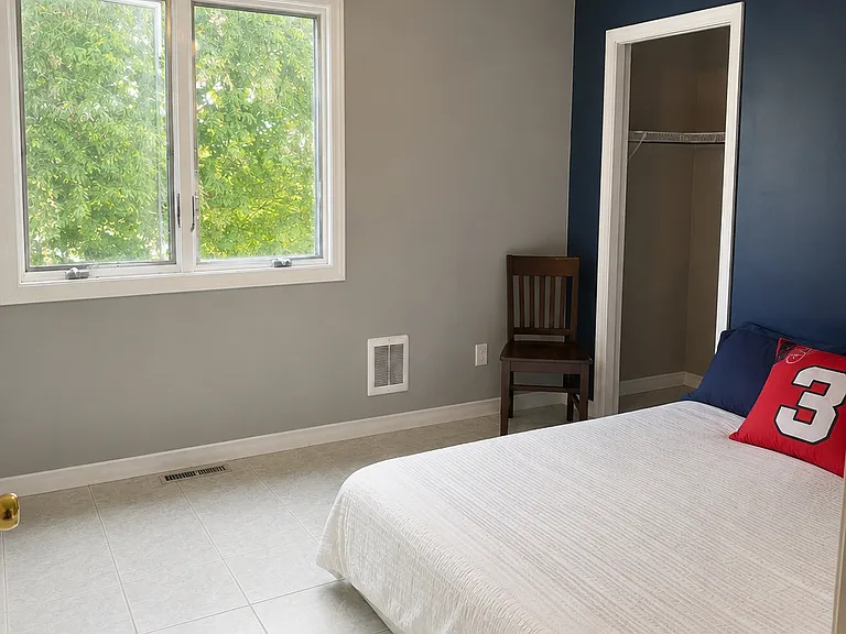 19 Shannon St #2B — Photo 9