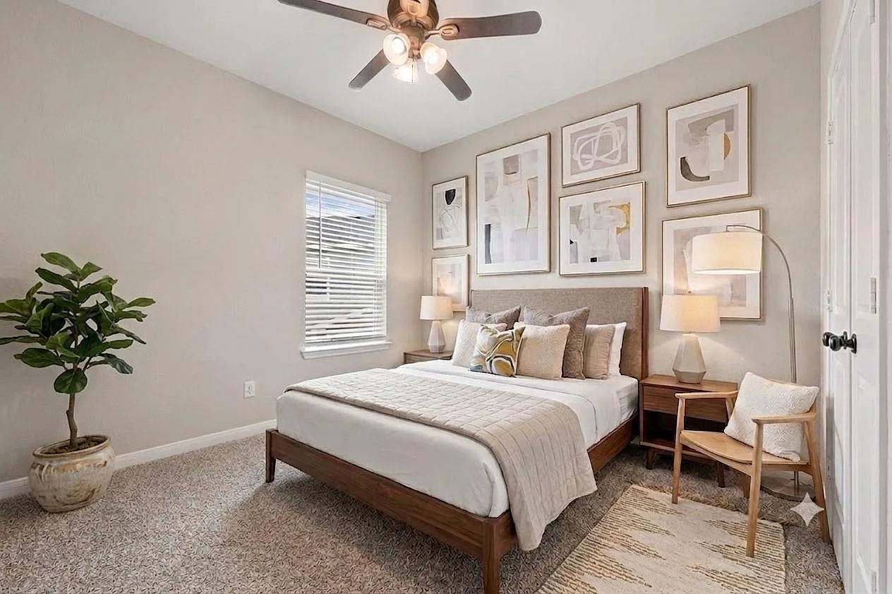 3 bed, 3.5 bath, 1366 sqft, $1,695 — Photo 4