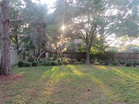 4th image of 1511 Sand Hollow Ct