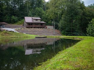 100 Sunday Branch Rd, Robbinsville, NC 28771