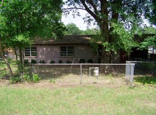 1014 N Lynn St, Gladewater, TX 75647