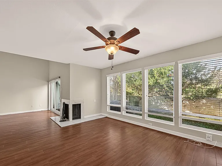 7655 S Braeswood Blvd #47 — Photo 10