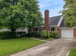 326 N Bromfield Rd, Dayton, OH 45429