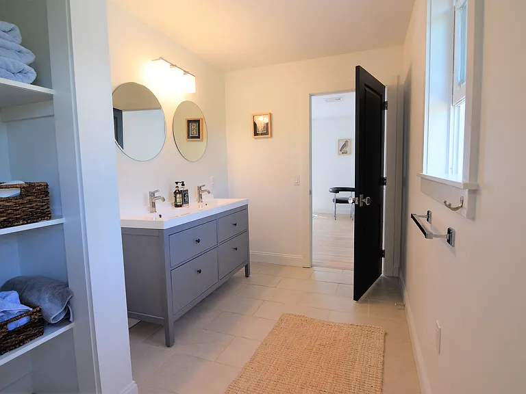 197 Coggeshall Ave — Photo 36