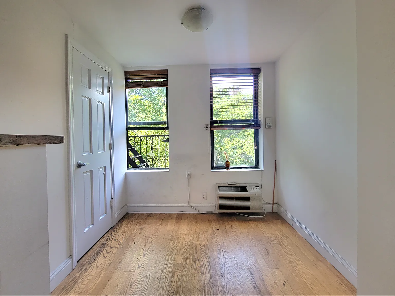 225 East 5th Street — Photo 2