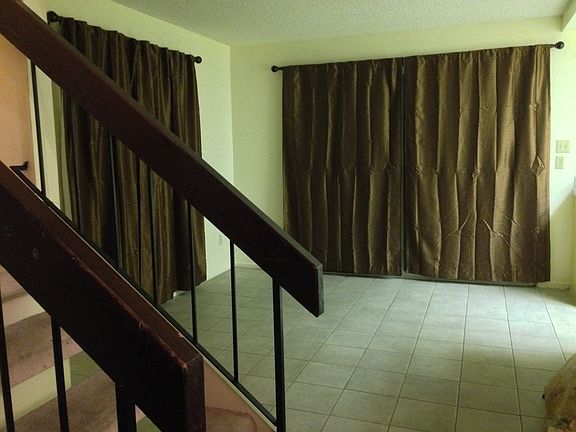 4th image of 1973 Benita Dr Unit 1